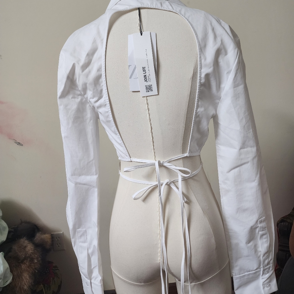Zara - Picture 2 of 2